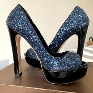 Miu Miu patent leather and cobalt glitter, platform pump. Sz 40